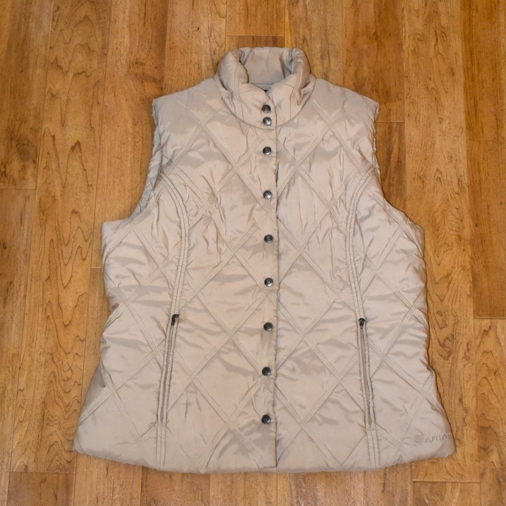 Ariat Quilted Vest Womens XL Beige Excellent Snap Front Equestrian Puffer